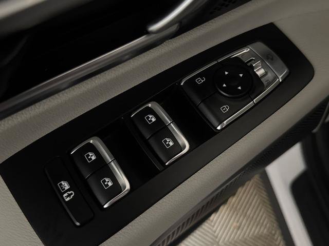 Used 2022 Kia Telluride EX w/ EX Premium Package FWD image 17