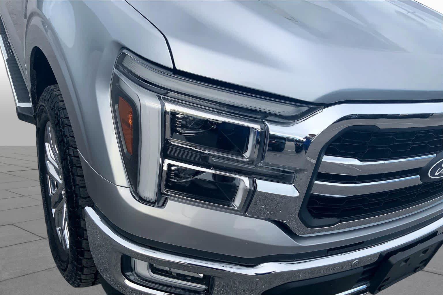 Certified 2024 Ford F150 Lariat AWD/4WD image 28