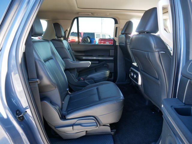 Certified 2022 Ford Expedition Max XLT image 18