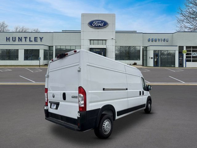 Used 2025 RAM ProMaster 2500 w/ Convenience Group FWD image 4