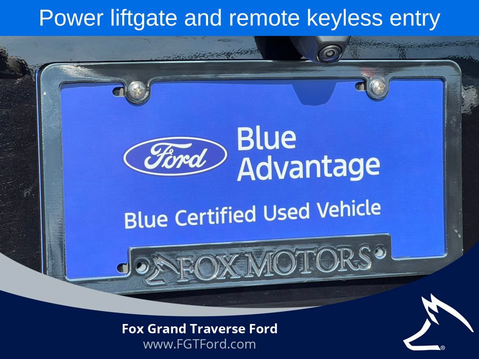Certified 2025 Ford Escape ST-Line Select AWD/4WD image 40