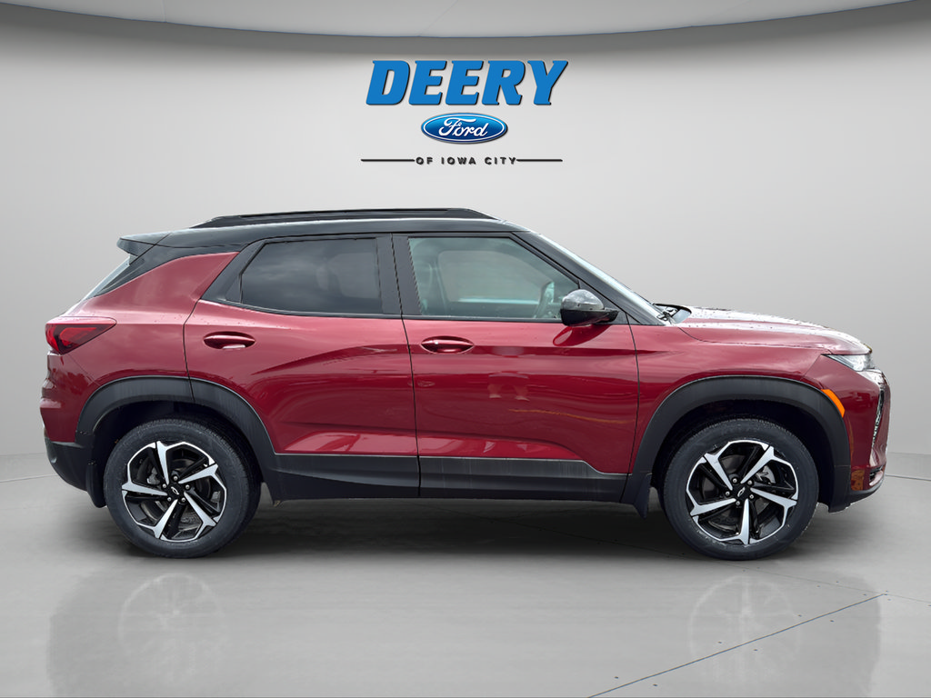 Used 2023 Chevrolet TrailBlazer RS w/ Sun and Liftgate Package AWD/4WD image 15