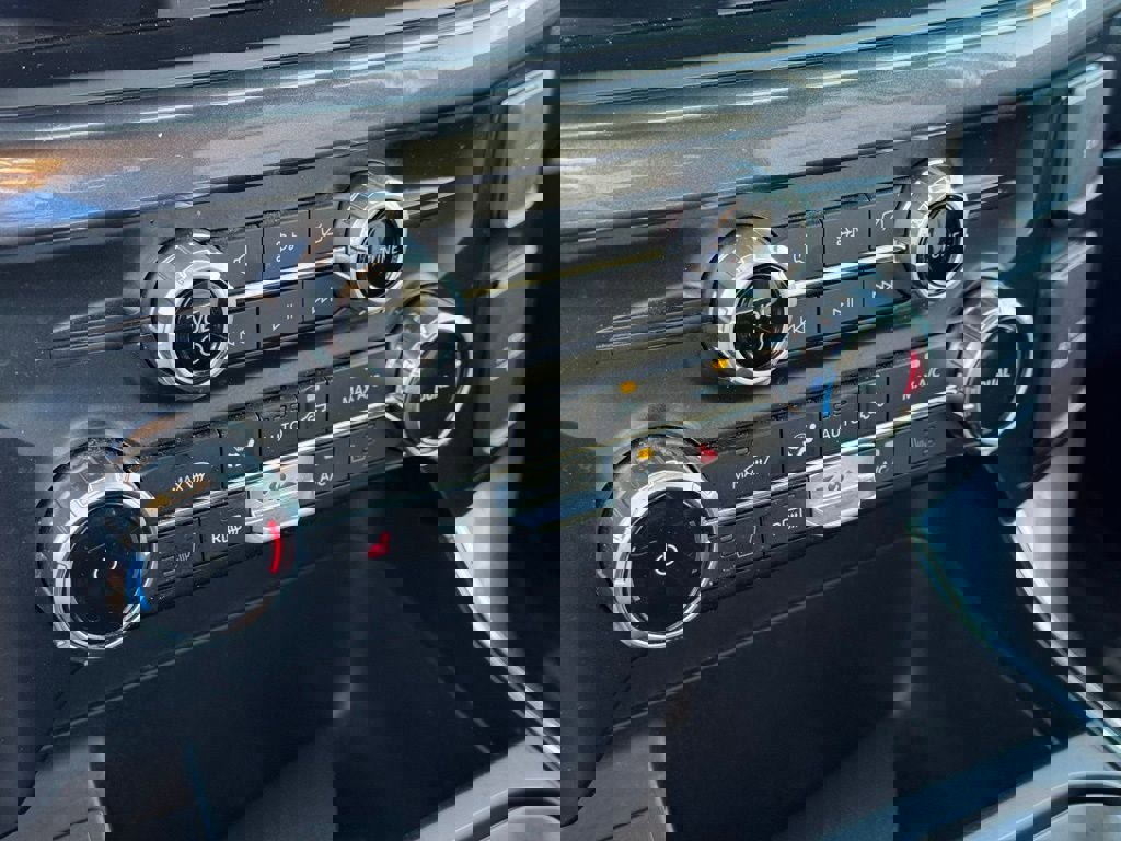 Certified 2023 Ford F150 XLT w/ Equipment Group 302A High image 33