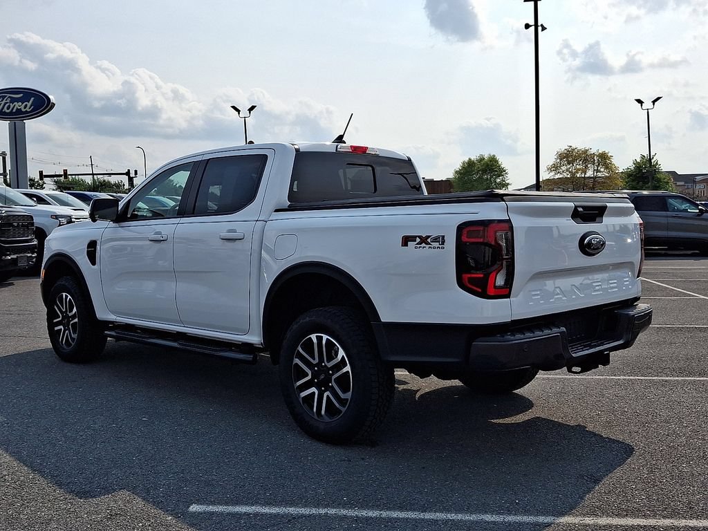 Certified 2025 Ford Ranger Lariat w/ FX4 Off-Road Package AWD/4WD image 4