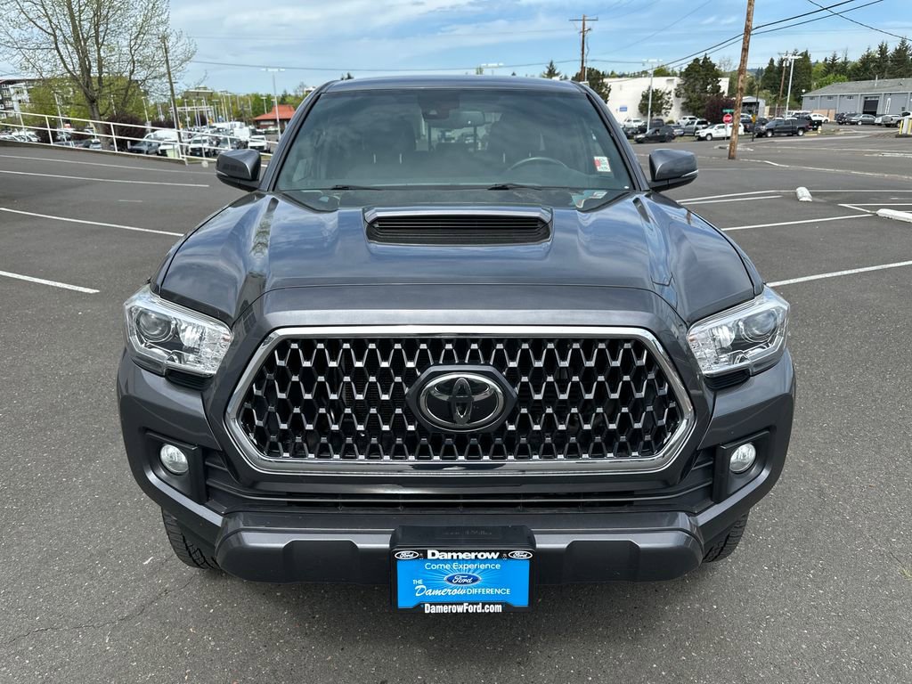 Used 2019 Toyota Tacoma TRD Sport w/ Technology Package AWD/4WD image 10