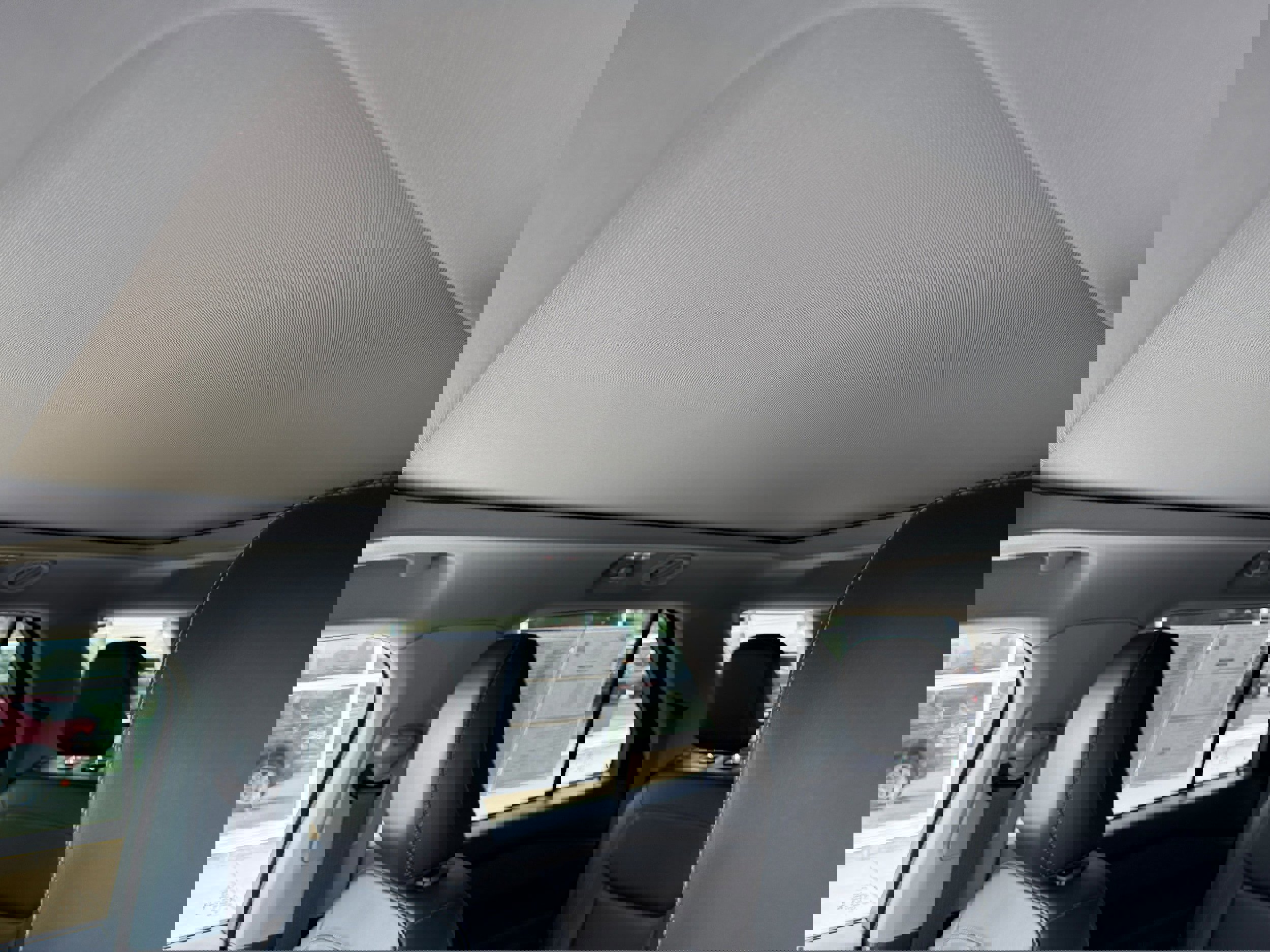 Certified 2023 Ford Explorer XLT w/ Equipment Group 202A image 15