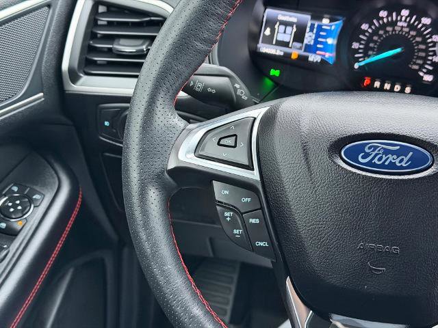 Certified 2022 Ford Edge ST-Line image 16