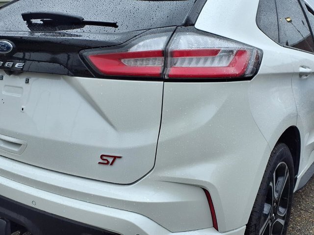Certified 2023 Ford Edge ST AWD/4WD image 23