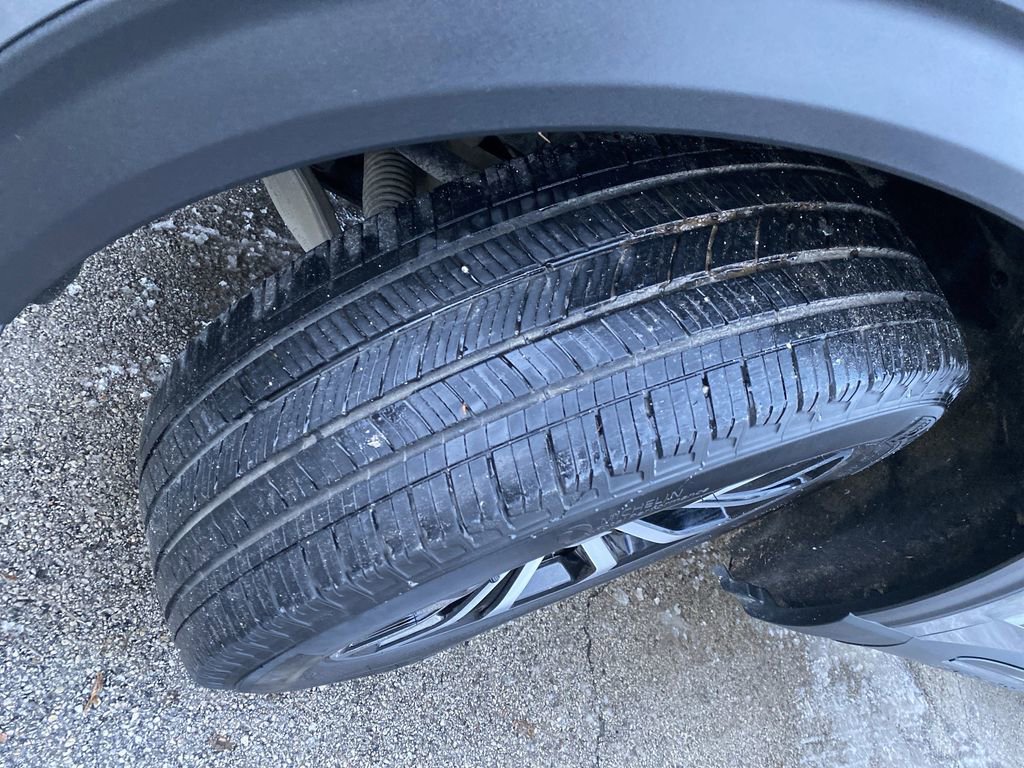 Certified 2025 Ford Explorer ST-Line image 53