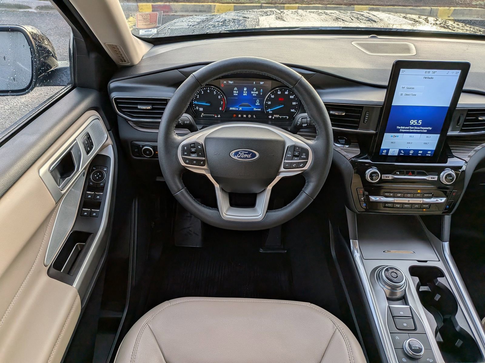 Certified 2023 Ford Explorer Limited w/ Limited Technology Package image 18
