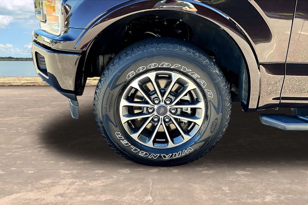 Certified 2019 Ford F150 XLT w/ Equipment Group 302A Luxury AWD/4WD image 37