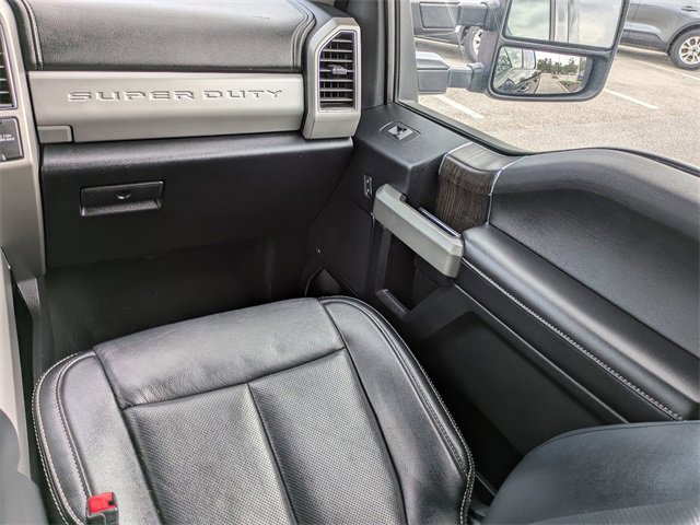 Certified 2021 Ford F350 Lariat w/ Lariat Ultimate Package image 17