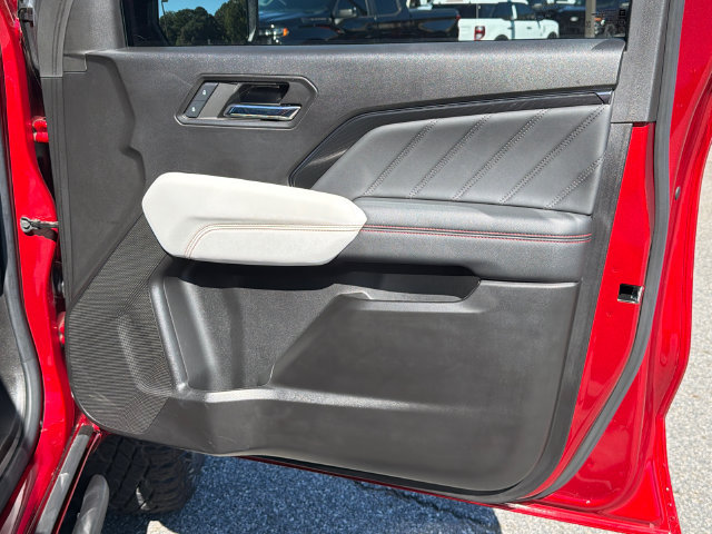 Used 2024 GMC Canyon AT4X AWD/4WD image 16