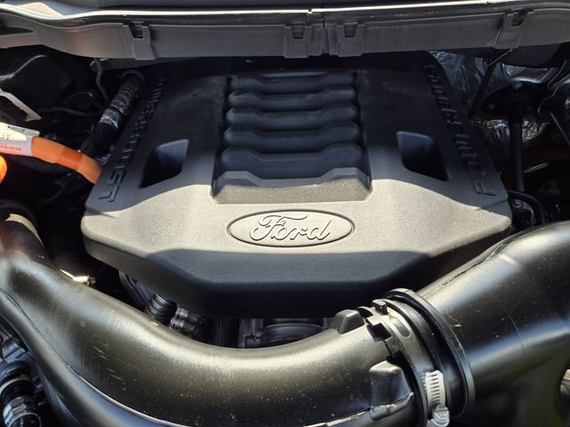 Certified 2022 Ford F150 Platinum w/ Equipment Group 701A High AWD/4WD image 30