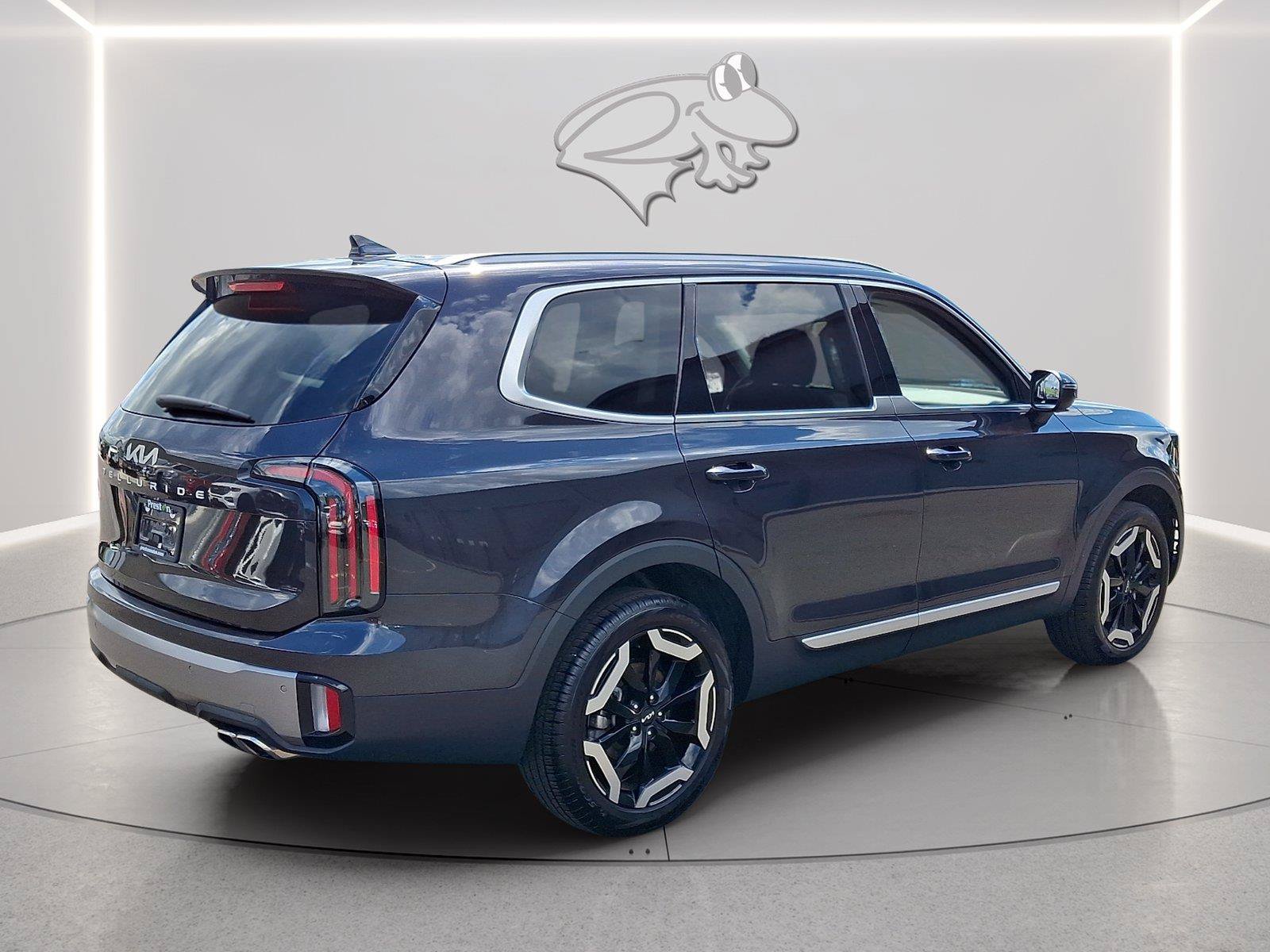 Used 2025 Kia Telluride EX FWD image 5