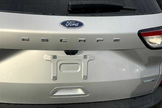 Certified 2020 Ford Escape SE image 9
