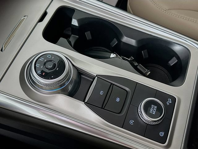 Certified 2023 Ford Explorer Limited w/ Limited Technology Package AWD/4WD image 23