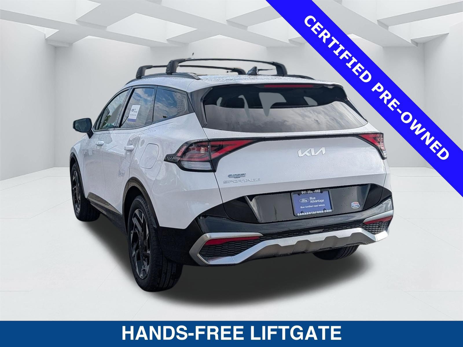 Used 2024 Kia Sportage SX image 2