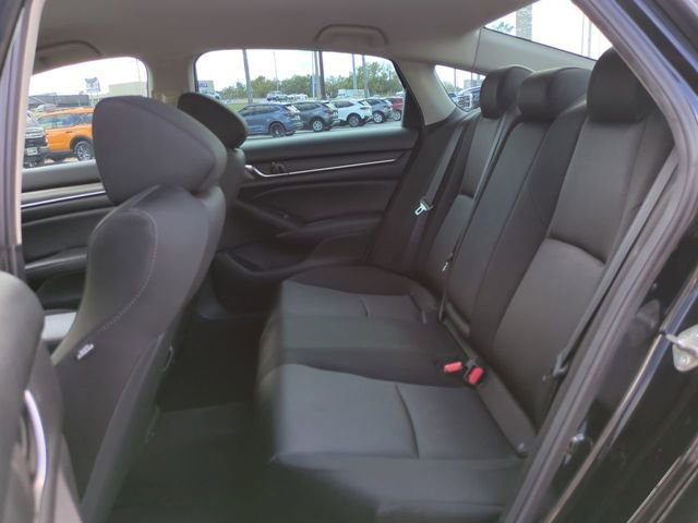 Used 2018 Honda Accord LX image 14