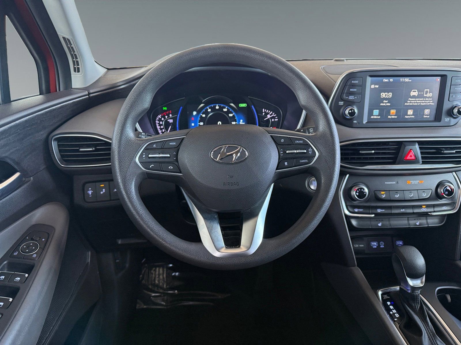 Used 2020 Hyundai Santa Fe SEL image 17