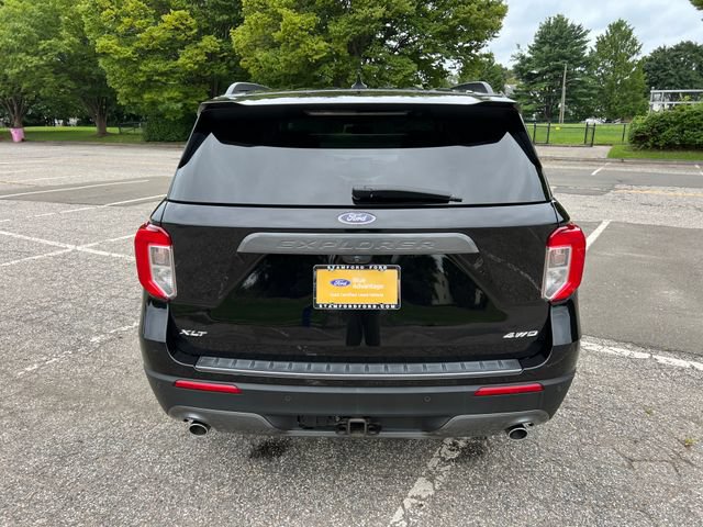 Certified 2023 Ford Explorer XLT w/ Equipment Group 202A AWD/4WD image 9