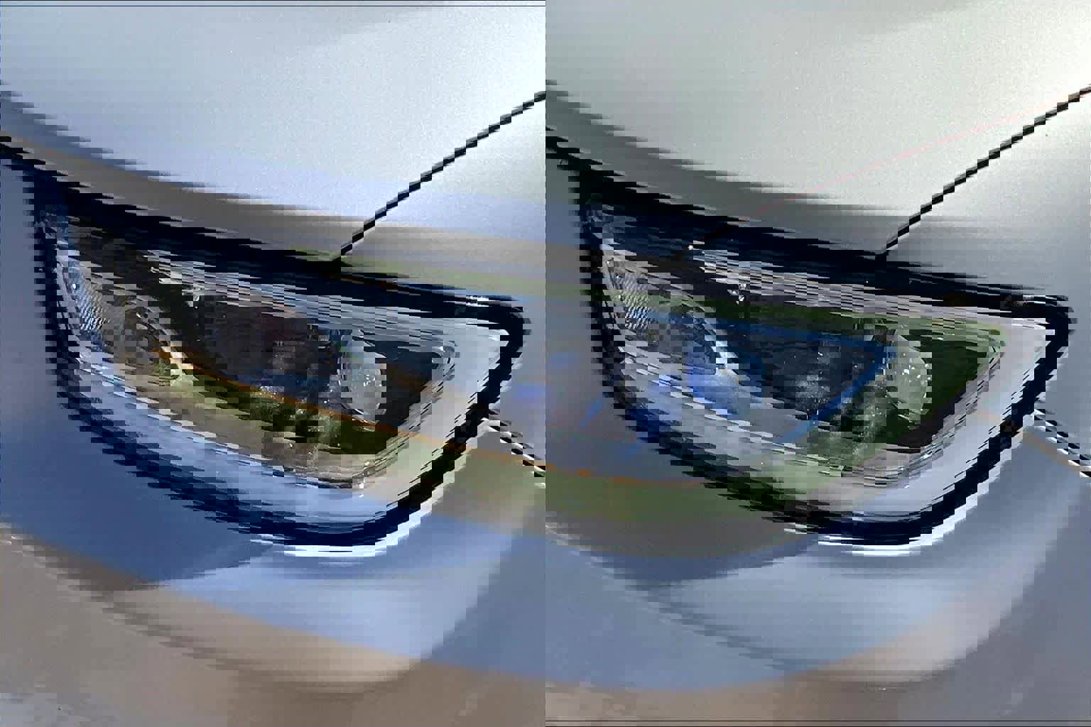 Used 2024 Chrysler Pacifica Touring-L image 28