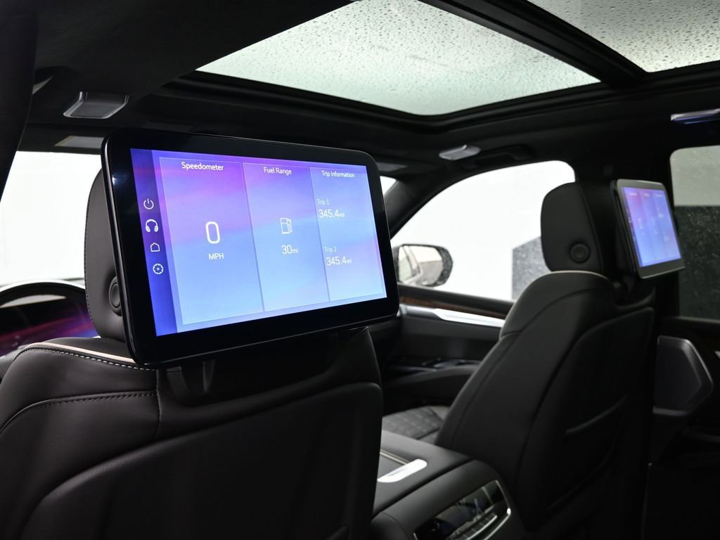 Used 2026 Cadillac Escalade Platinum Luxury image 24