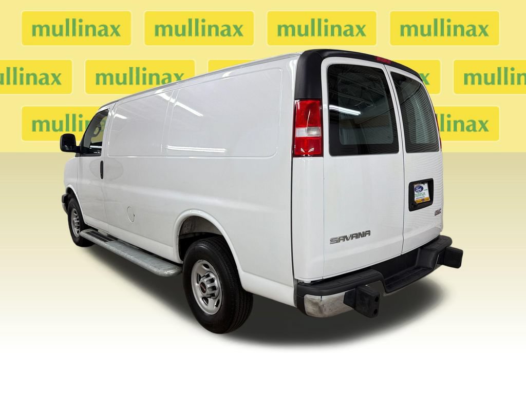 Used 2025 GMC Savana 2500 w/ Driver Convenience Package RWD image 10