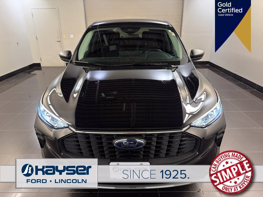 Certified 2023 Ford Escape Active w/ Tech Pack #1 AWD/4WD image 2