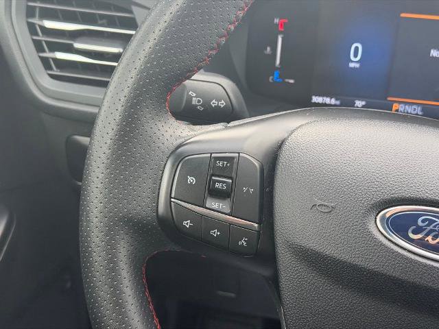 Certified 2025 Ford Escape ST-Line image 15