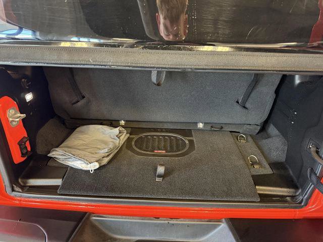 Used 2018 Jeep Wrangler Rubicon image 24