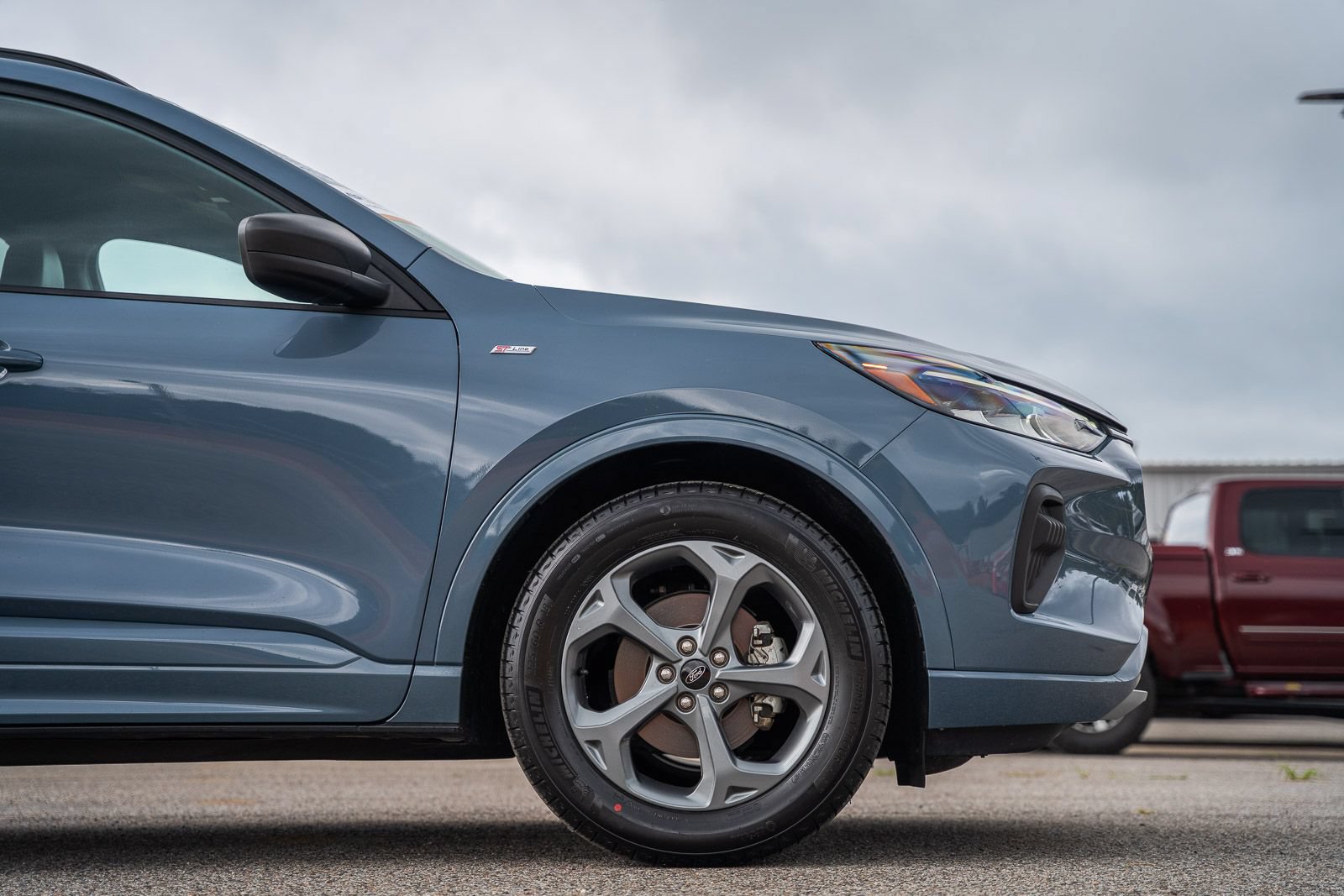 Certified 2024 Ford Escape ST-Line FWD image 9