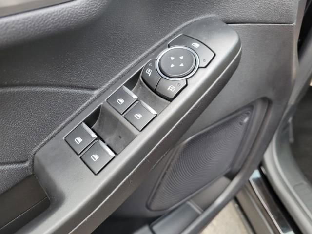 Certified 2022 Ford Escape Titanium image 22