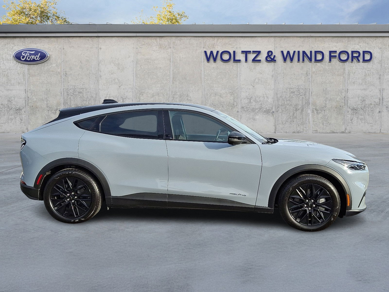 Certified 2025 Ford Mustang Mach-E Select w/ Comfort Package Lite image 2