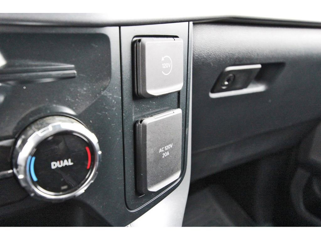 Certified 2025 Ford F150 XLT w/ Equipment Group 303A High AWD/4WD image 29