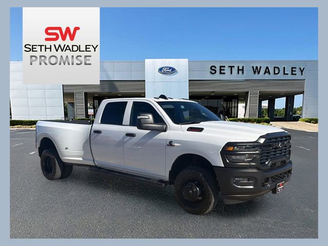 Used 2025 RAM 3500 Tradesman image 1