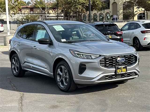 Certified 2024 Ford Escape ST-Line w/ Cold Weather Package image 7