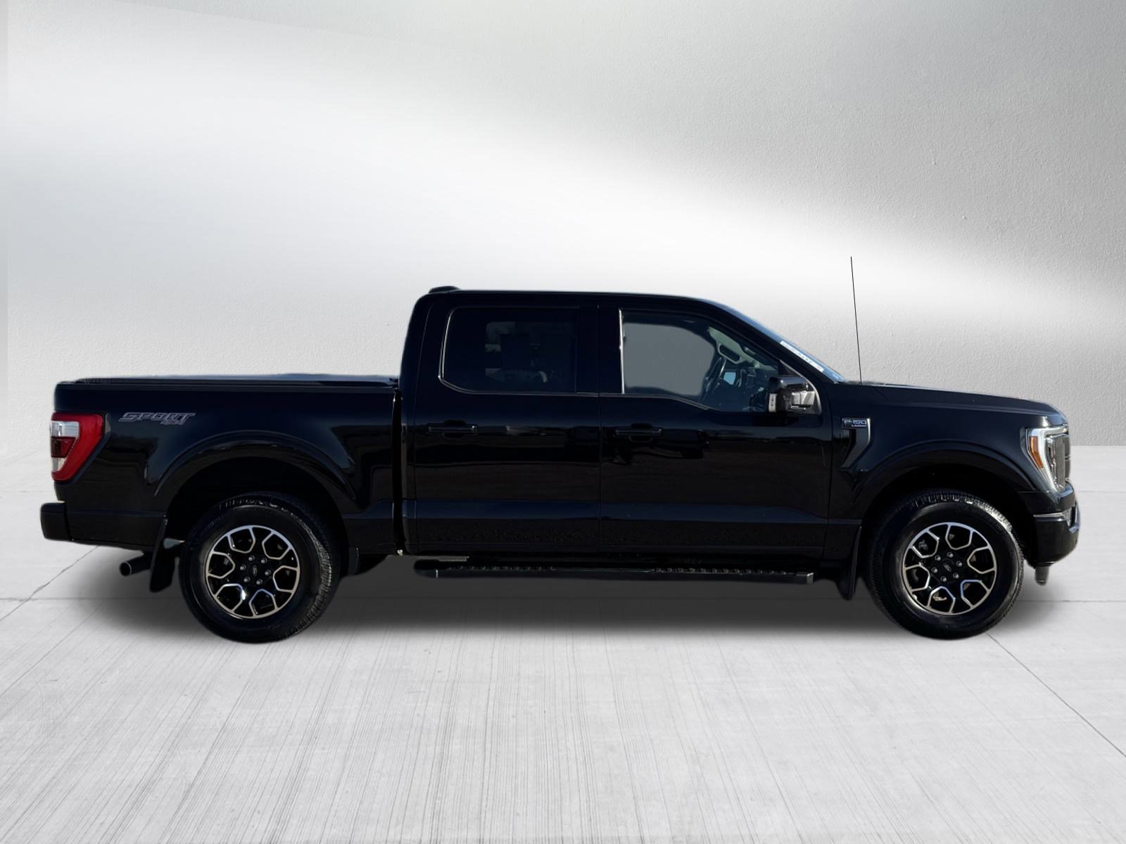 Certified 2022 Ford F150 Lariat w/ Equipment Group 502A High image 6