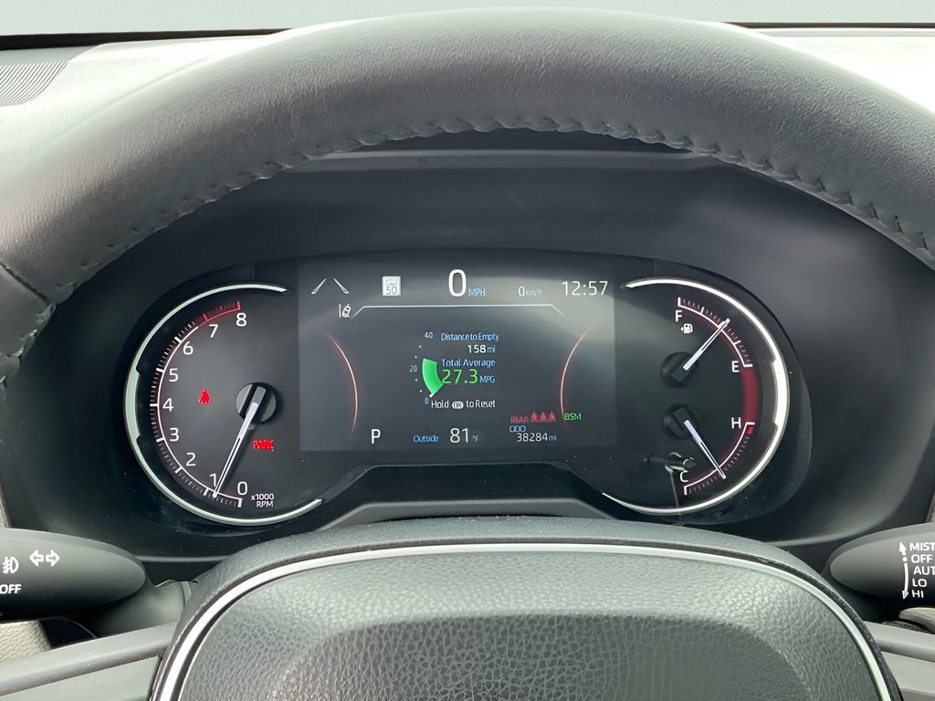 Used 2023 Toyota RAV4 XLE Premium FWD image 28