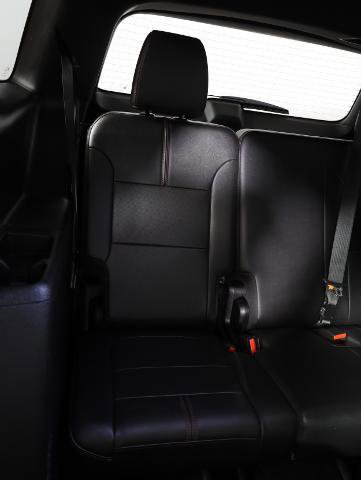 Used 2022 Chevrolet Traverse RS image 11