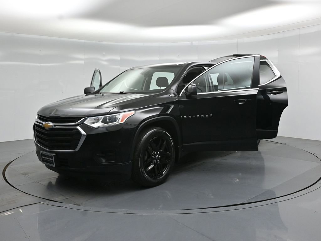 Used 2020 Chevrolet Traverse LS FWD image 27