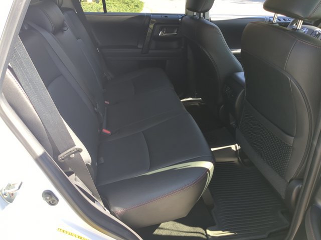 Used 2024 Toyota 4Runner TRD Off-Road Premium w/ Moonroof Package AWD/4WD image 33