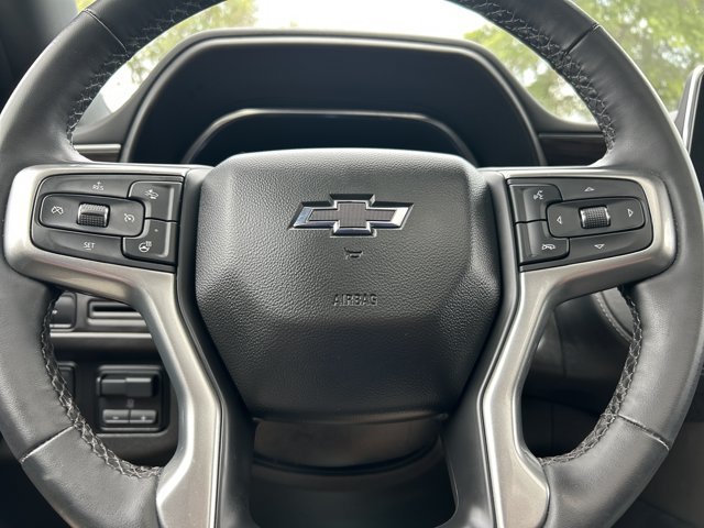 Used 2023 Chevrolet Tahoe Z71 w/ Luxury Package AWD/4WD image 32