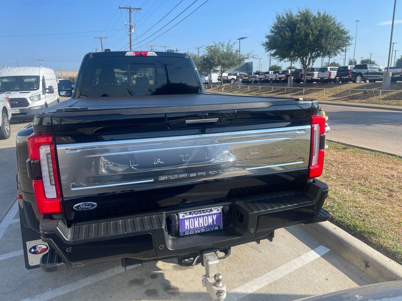 Certified 2024 Ford F450 Platinum w/ FX4 Off-Road Package AWD/4WD image 5