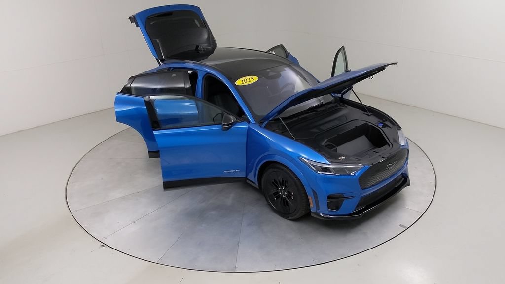 Certified 2025 Ford Mustang Mach-E GT AWD/4WD image 44
