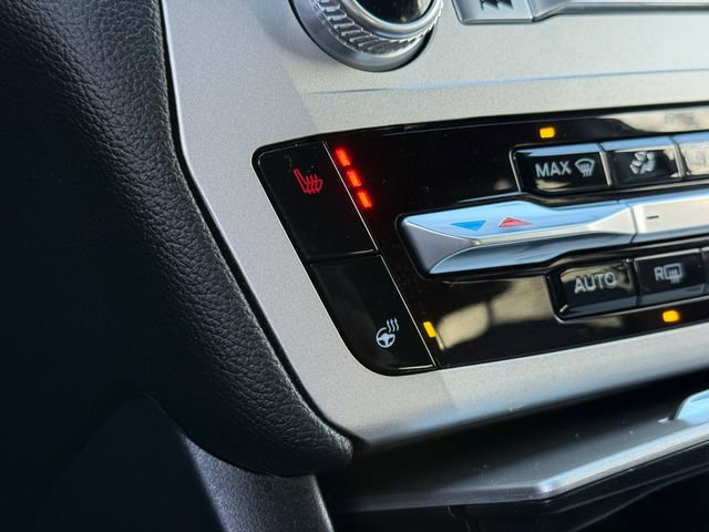 Certified 2022 Ford Explorer XLT w/ Equipment Group 202A image 10