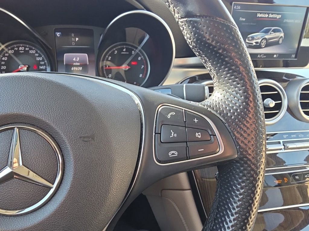 Used 2019 Mercedes-Benz GLC 300 4MATIC image 18