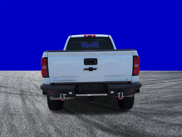 Used 2017 Chevrolet Silverado 1500 LT w/ All Star Edition AWD/4WD image 5