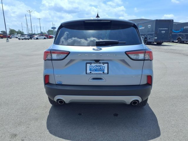 Certified 2022 Ford Escape SEL image 4