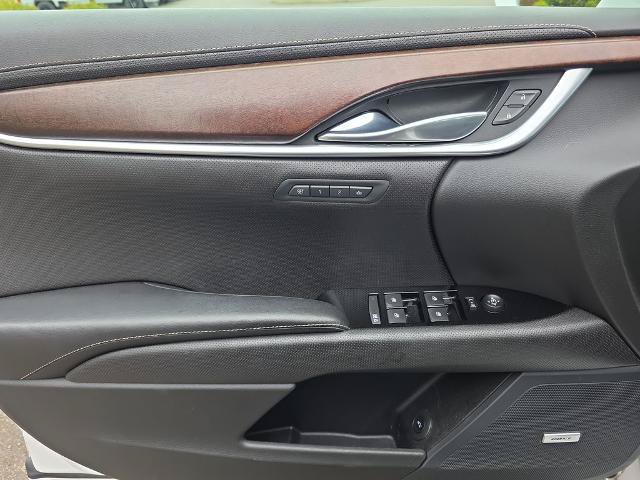 Used 2019 Cadillac XTS Luxury FWD image 17